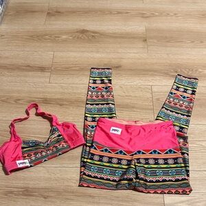 Pink Aztec Print Sports Bra & Leggings Set